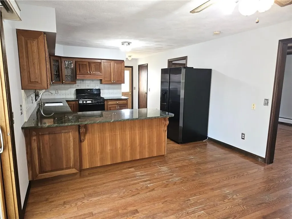183 Pleasant View Avenue Smithfield RI 02917