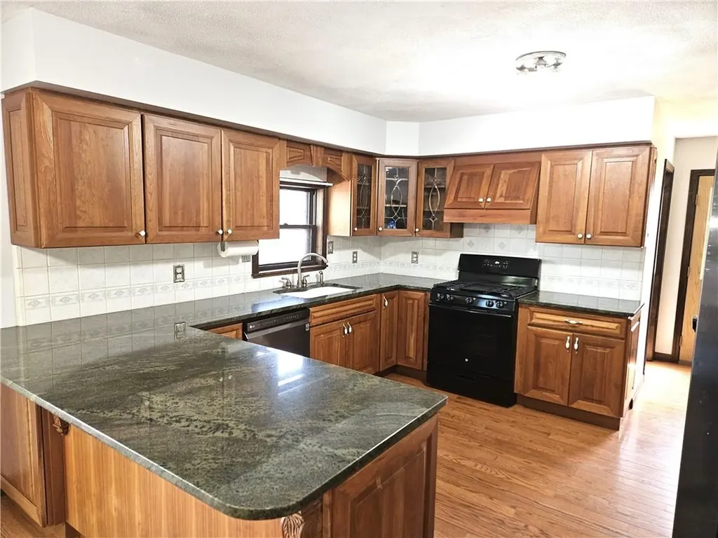 183 Pleasant View Avenue Smithfield RI 02917