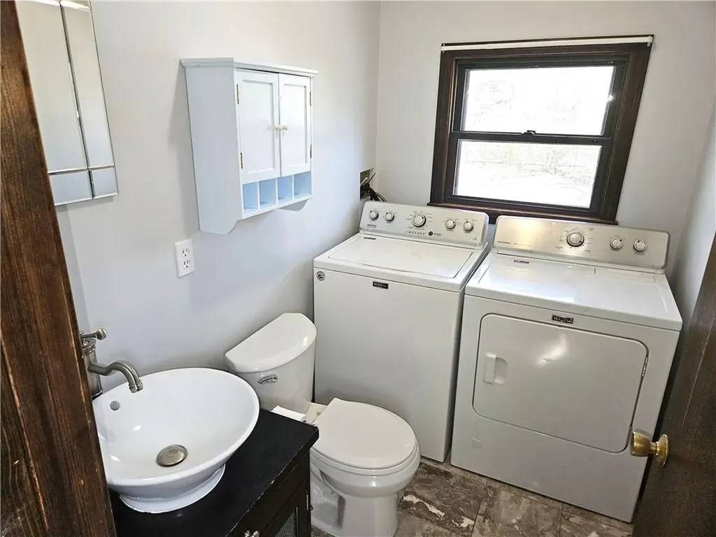183 Pleasant View Avenue Smithfield RI 02917