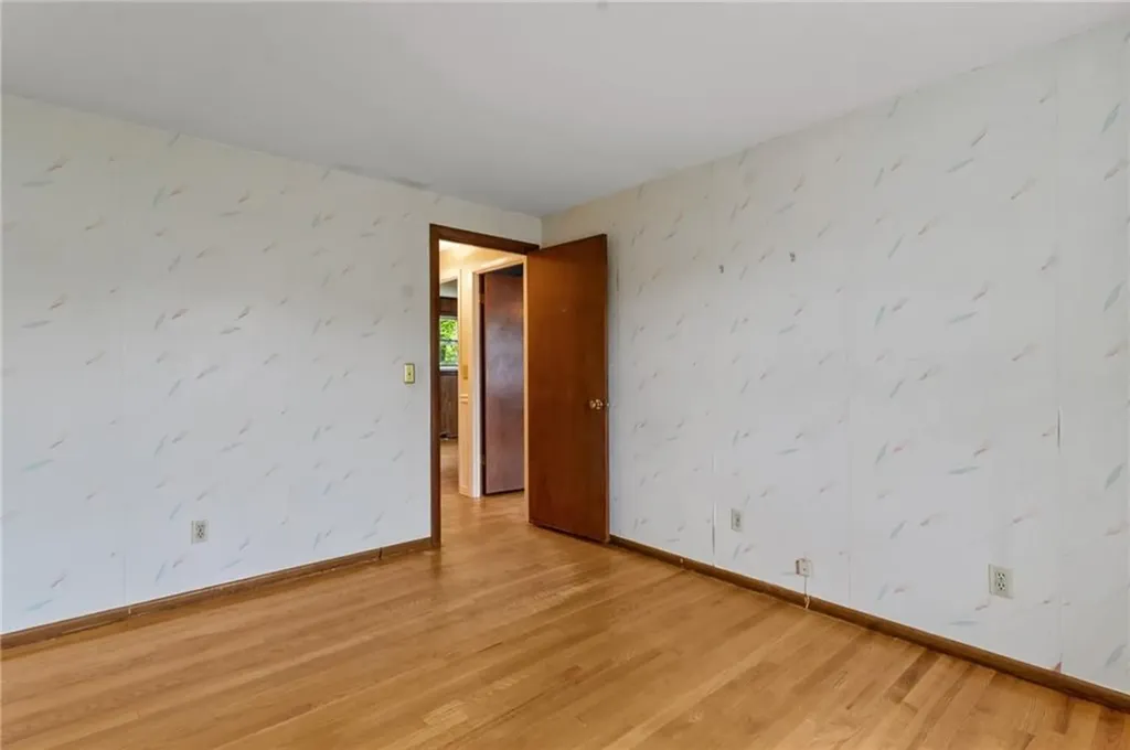 599 Walnut Hill Road Woonsocket RI 02895