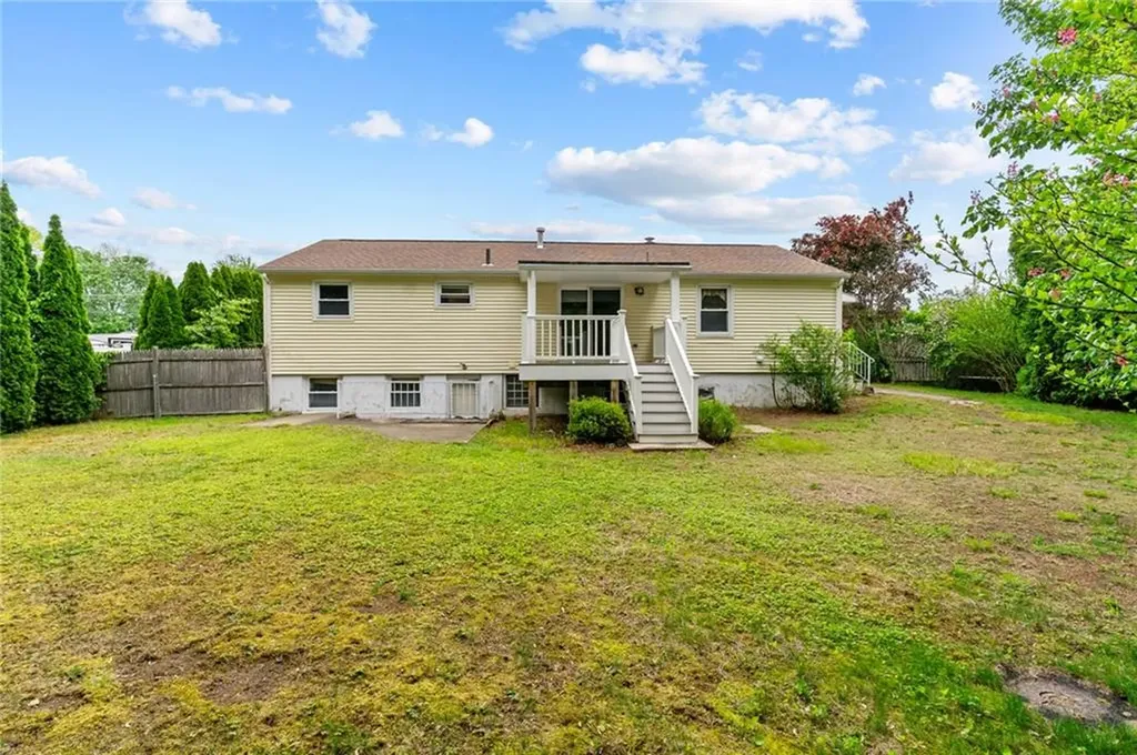 599 Walnut Hill Road Woonsocket RI 02895