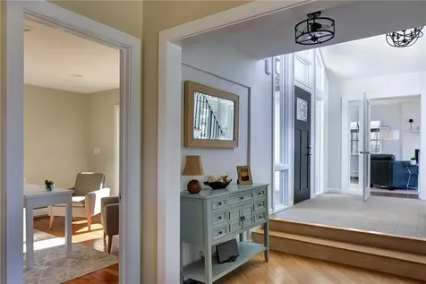 176 Winnisimet Drive Tiverton RI 02878