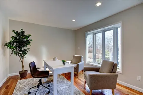 176 Winnisimet Drive Tiverton RI 02878