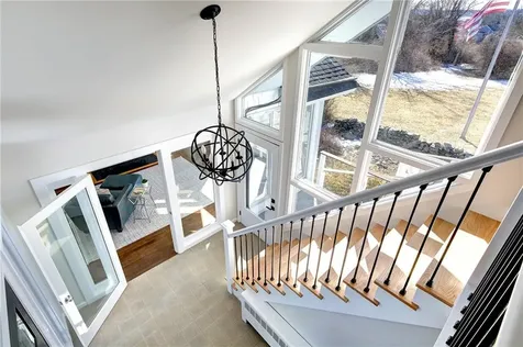 176 Winnisimet Drive Tiverton RI 02878