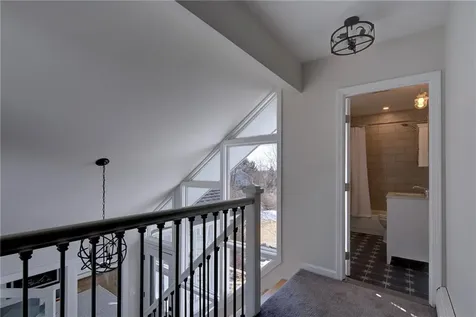 176 Winnisimet Drive Tiverton RI 02878