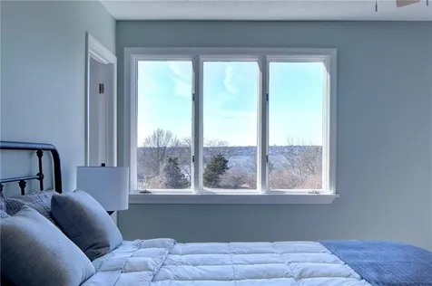 176 Winnisimet Drive Tiverton RI 02878