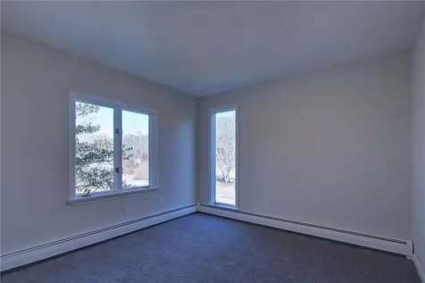 176 Winnisimet Drive Tiverton RI 02878