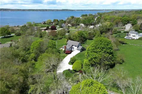 176 Winnisimet Drive Tiverton RI 02878