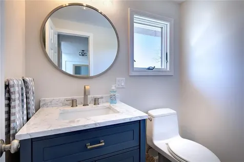 176 Winnisimet Drive Tiverton RI 02878