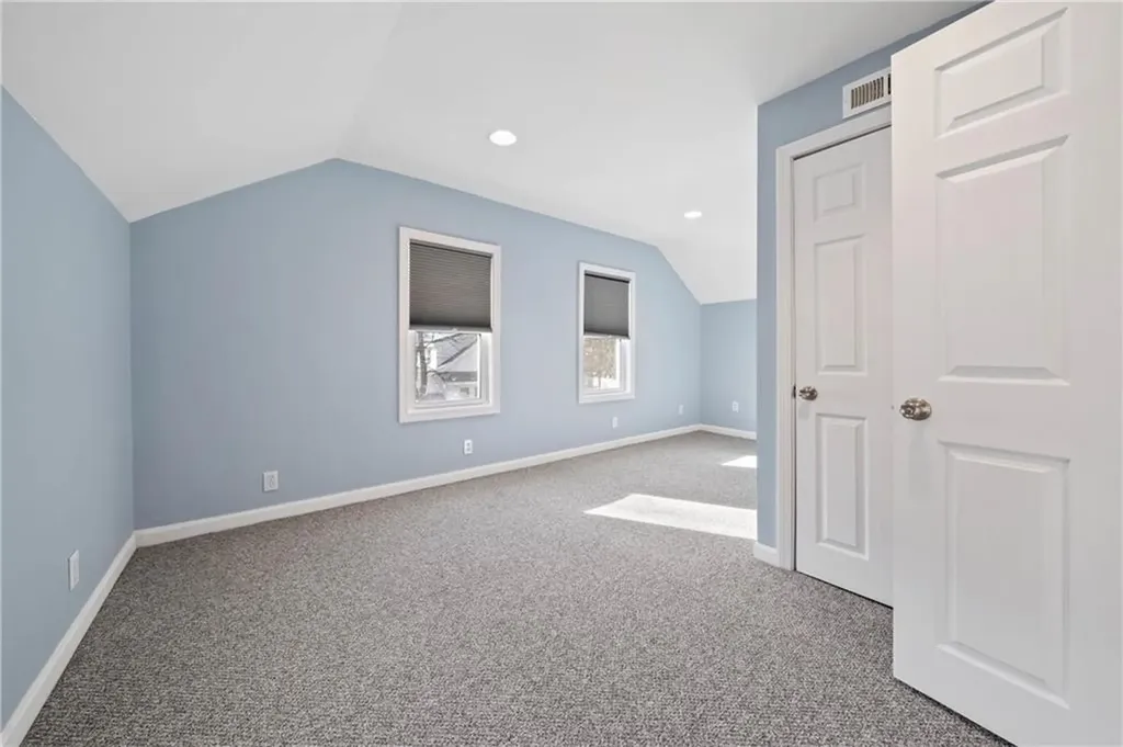 112 Ottawa Avenue Warwick RI 02889
