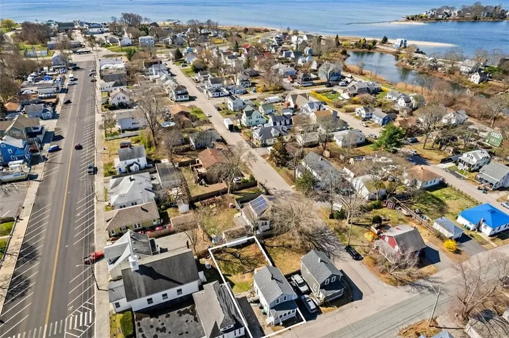 112 Ottawa Avenue Warwick RI 02889