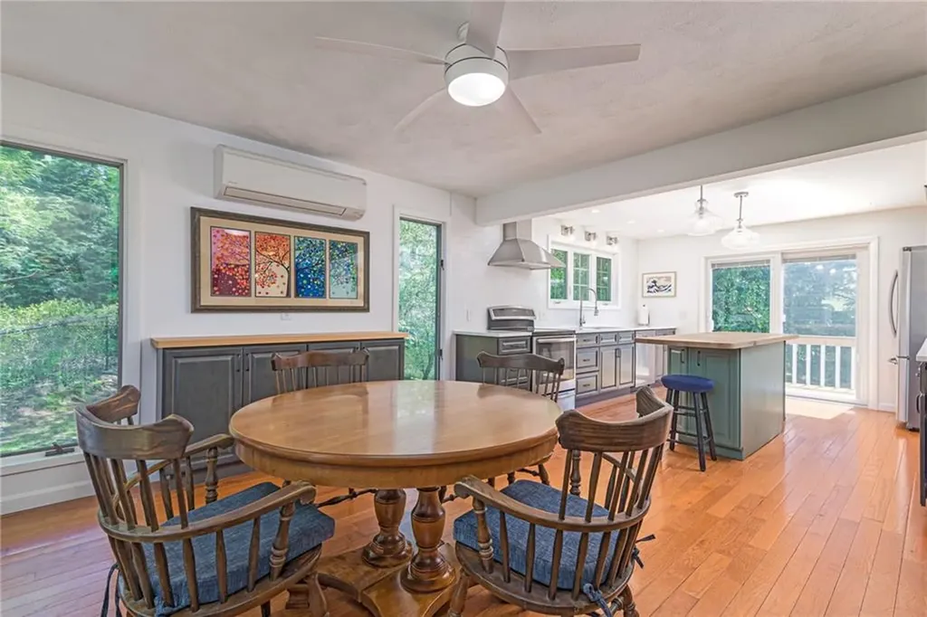 25 Spanker Street Jamestown RI 02835