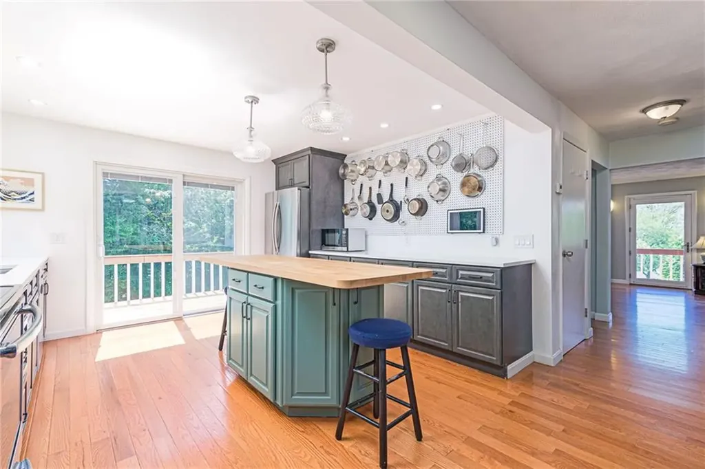 25 Spanker Street Jamestown RI 02835