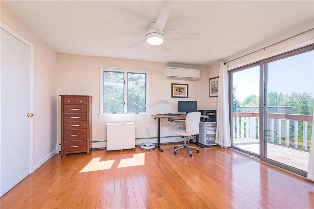 25 Spanker Street Jamestown RI 02835