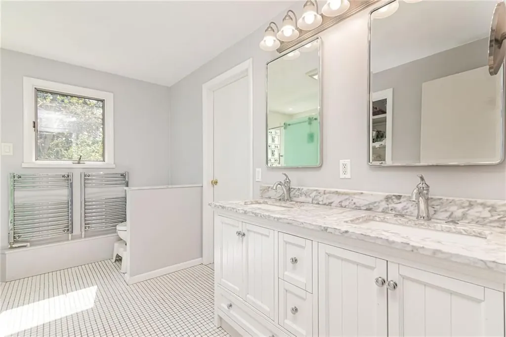 25 Spanker Street Jamestown RI 02835