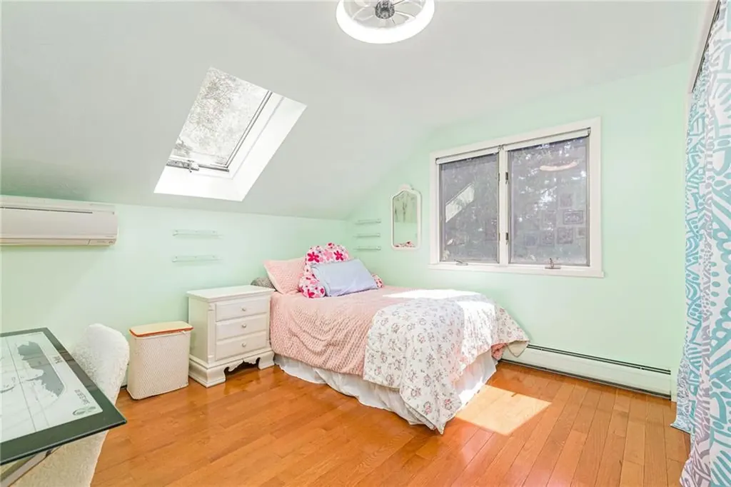 25 Spanker Street Jamestown RI 02835