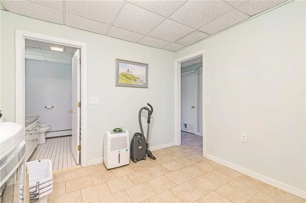 25 Spanker Street Jamestown RI 02835