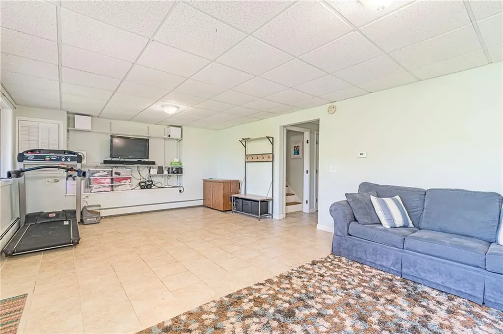 25 Spanker Street Jamestown RI 02835