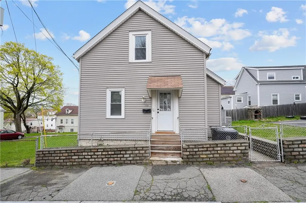 136 Juniper Street East Providence RI 02914