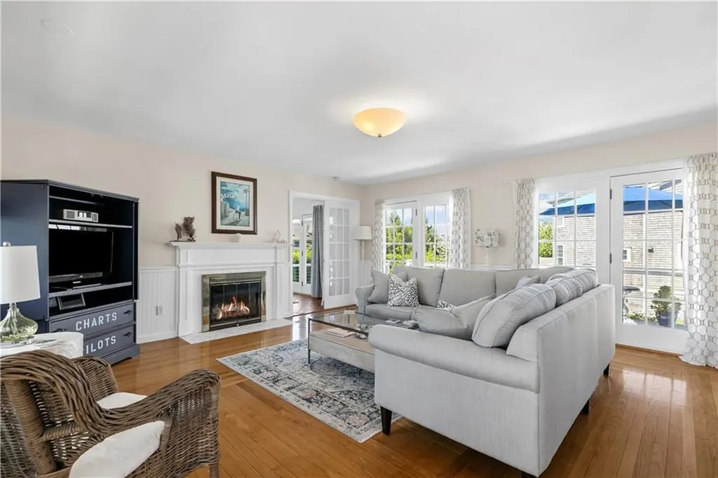 479 Wolcott Avenue Middletown RI 02842