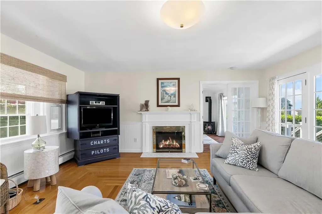 479 Wolcott Avenue Middletown RI 02842