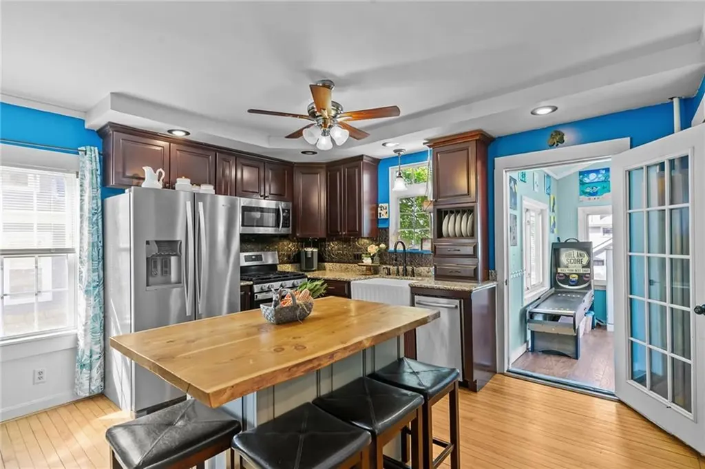 62 Orlo Avenue East Providence RI 02914