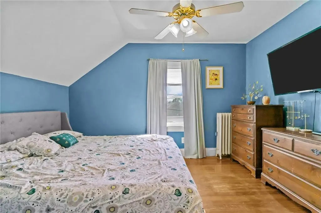 62 Orlo Avenue East Providence RI 02914
