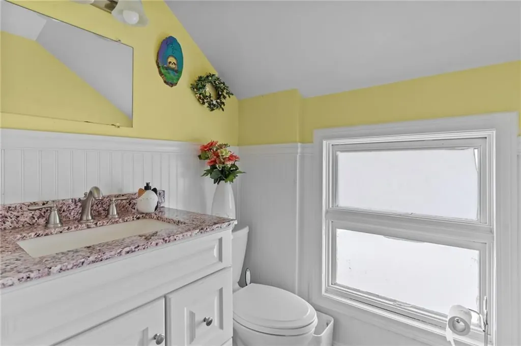 62 Orlo Avenue East Providence RI 02914