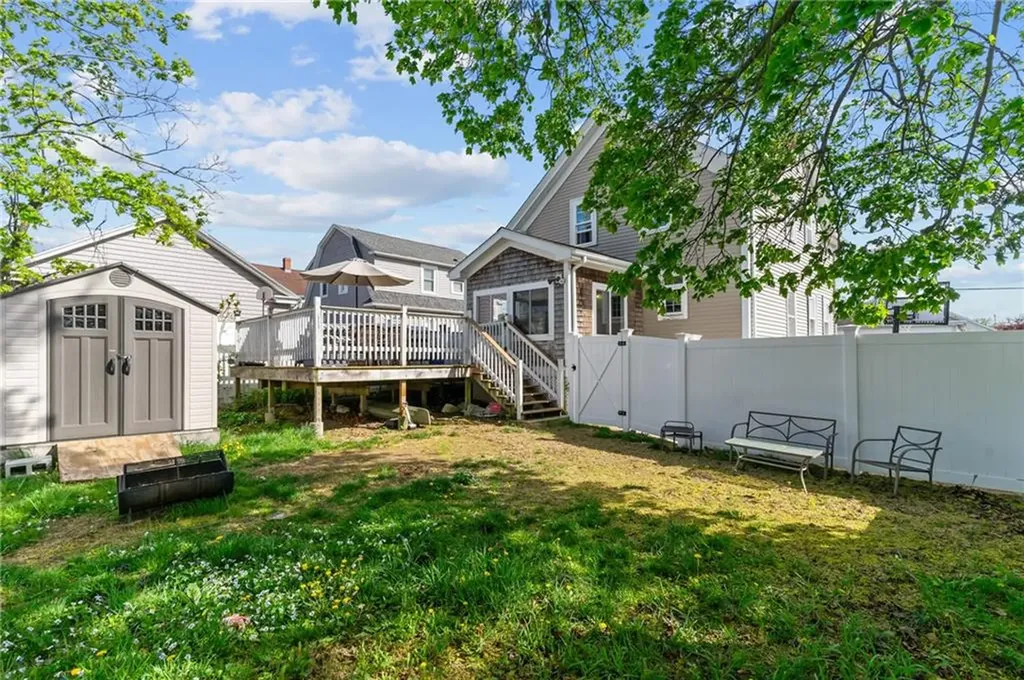 62 Orlo Avenue East Providence RI 02914