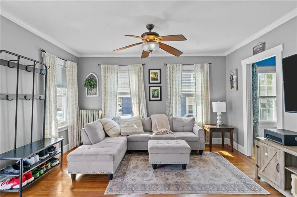 62 Orlo Avenue East Providence RI 02914