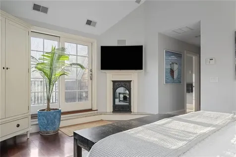 92 Hidden Mere Lane North Kingstown RI 02852