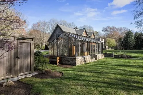 92 Hidden Mere Lane North Kingstown RI 02852