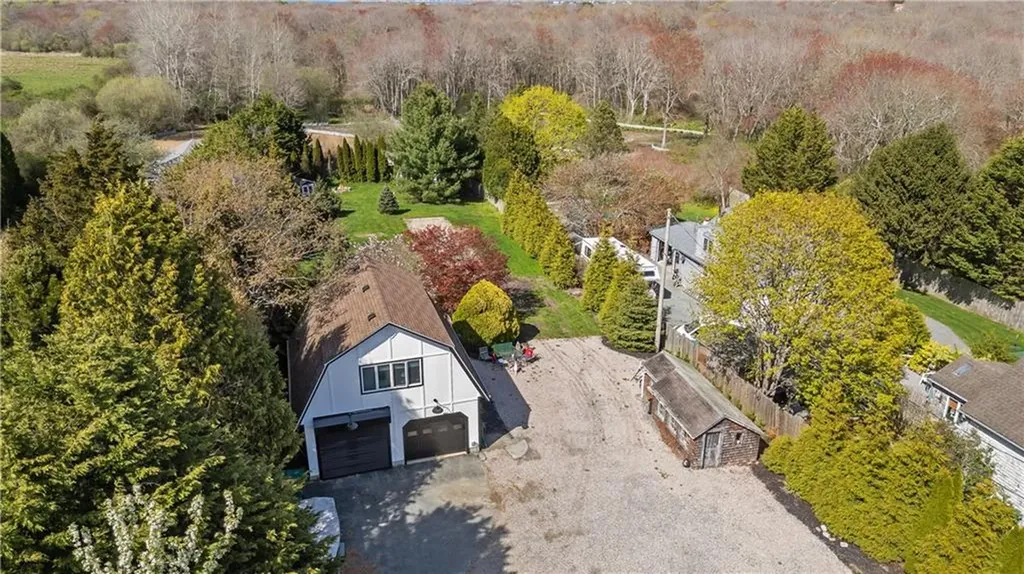 202 Old Mill Lane Portsmouth RI 02871