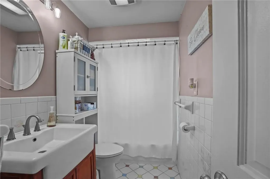 221 Patton Road Woonsocket RI 02895