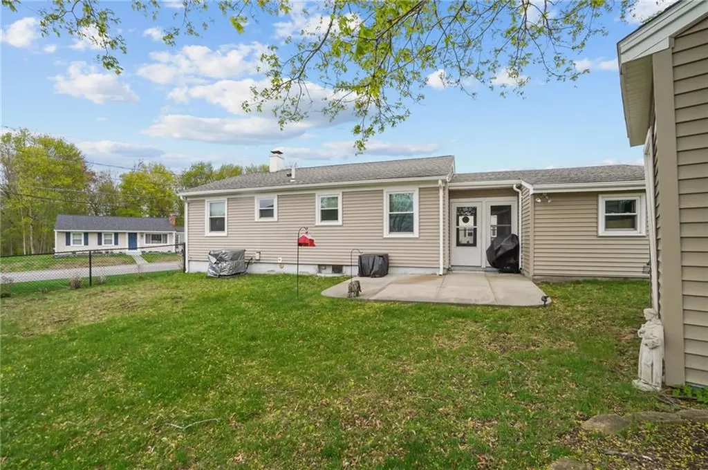 221 Patton Road Woonsocket RI 02895