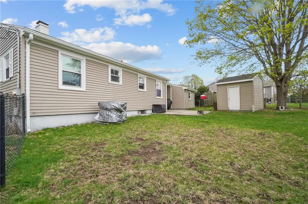221 Patton Road Woonsocket RI 02895