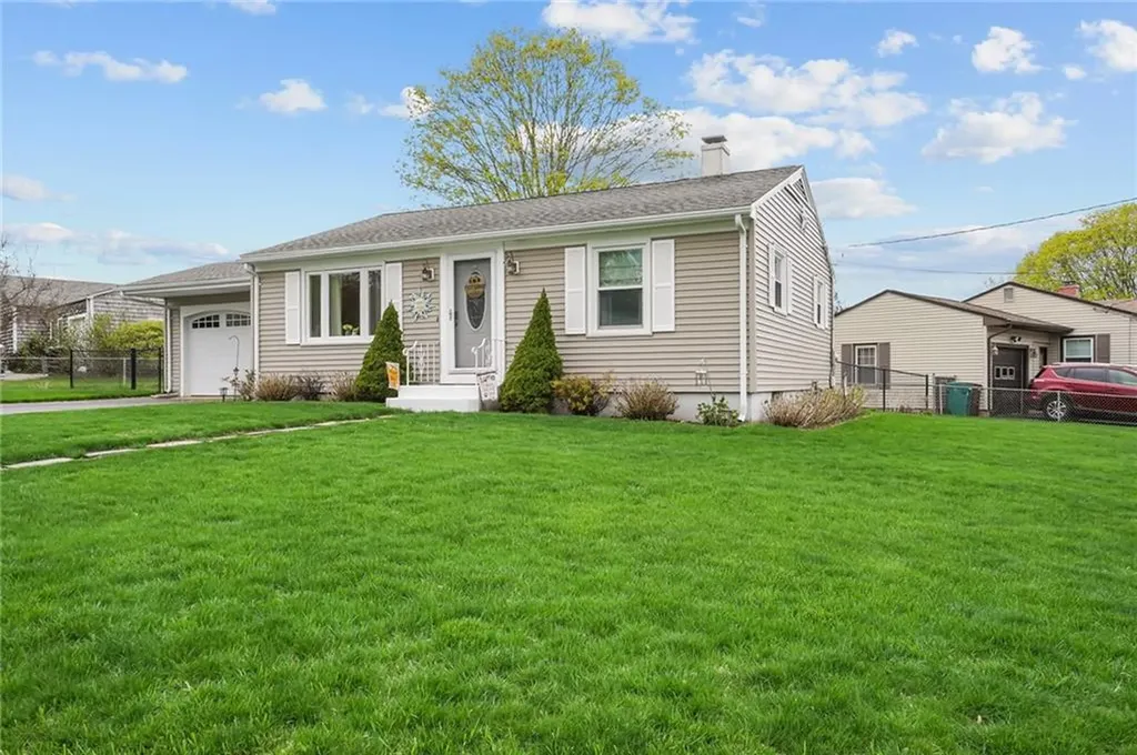 221 Patton Road Woonsocket RI 02895
