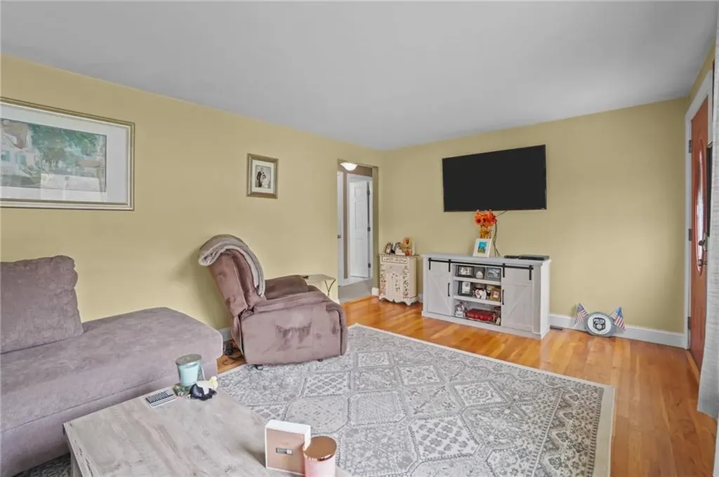 221 Patton Road Woonsocket RI 02895