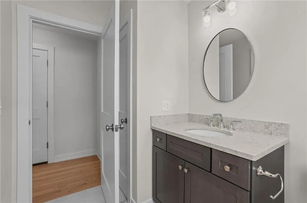 50 Red Maple Lane Warwick RI 02886