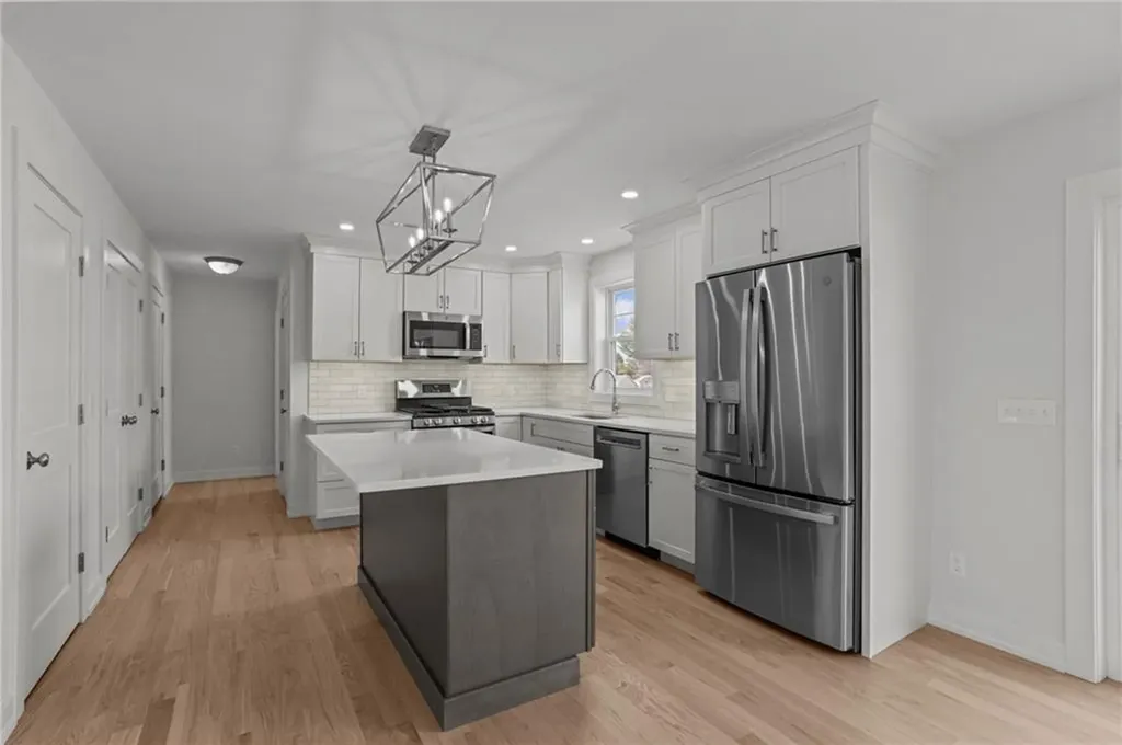 50 Red Maple Lane Warwick RI 02886