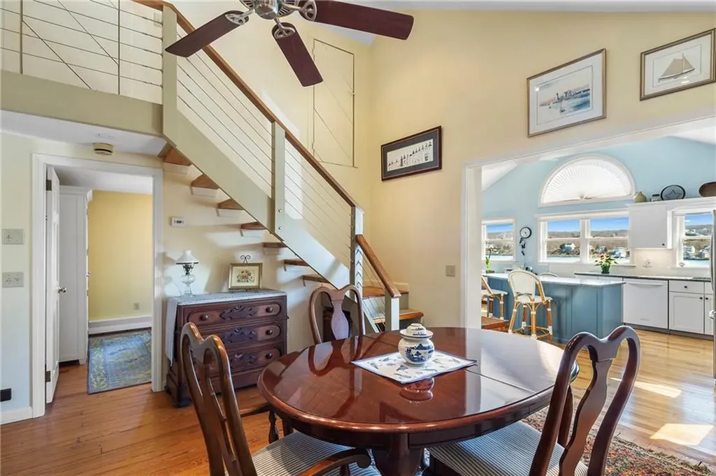 31 Narragansett Boulevard Portsmouth RI 02871