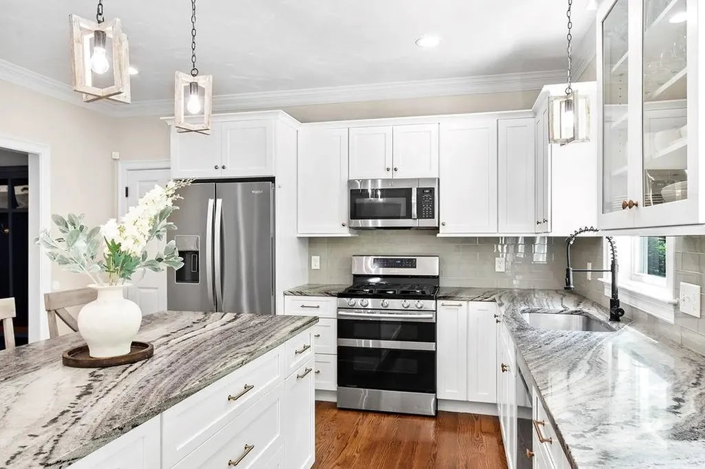 13 Vincent Way Cumberland RI 02864