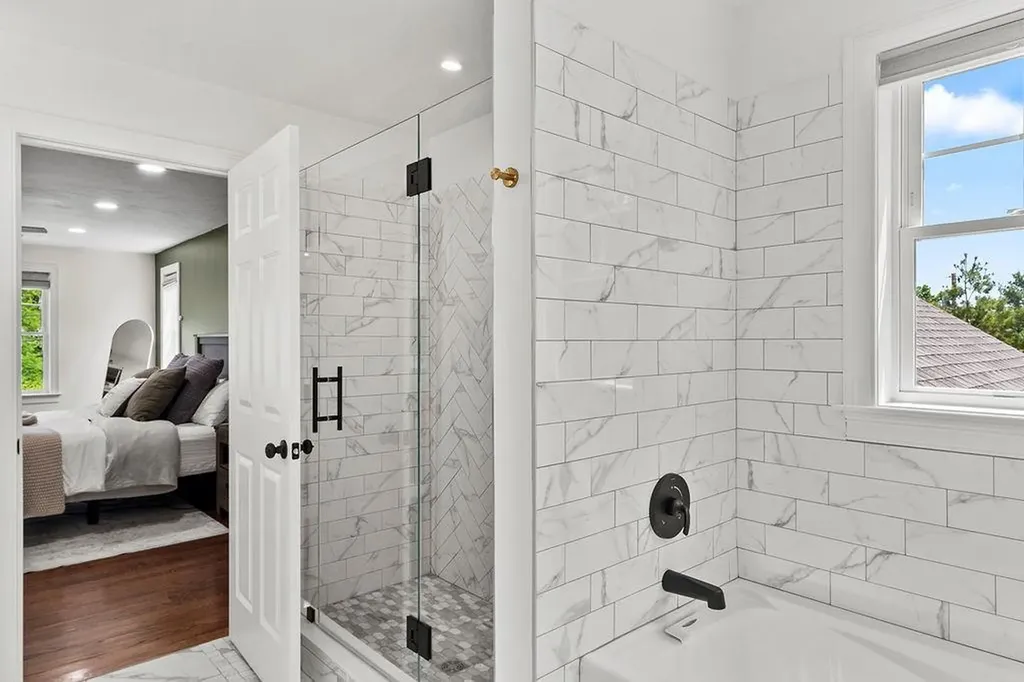 13 Vincent Way Cumberland RI 02864
