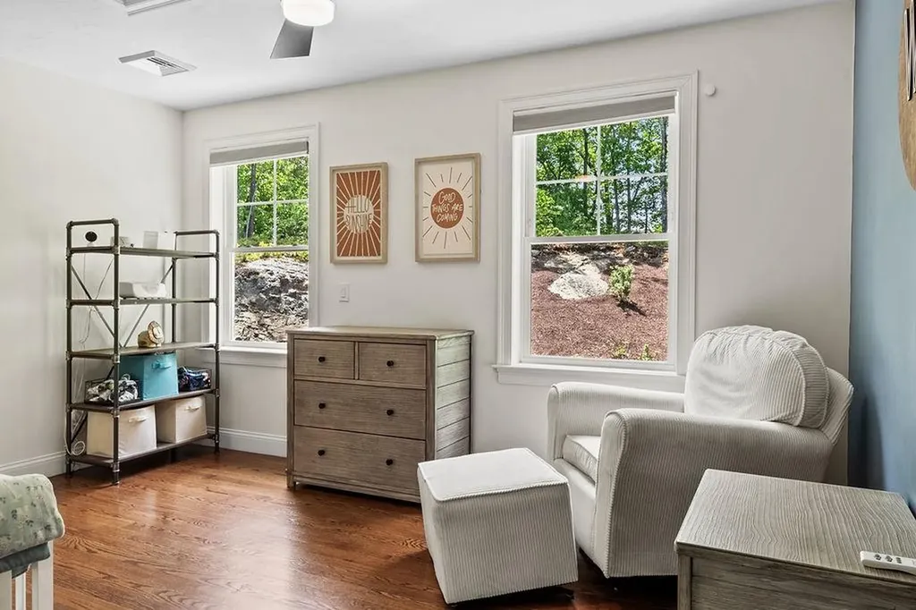 13 Vincent Way Cumberland RI 02864