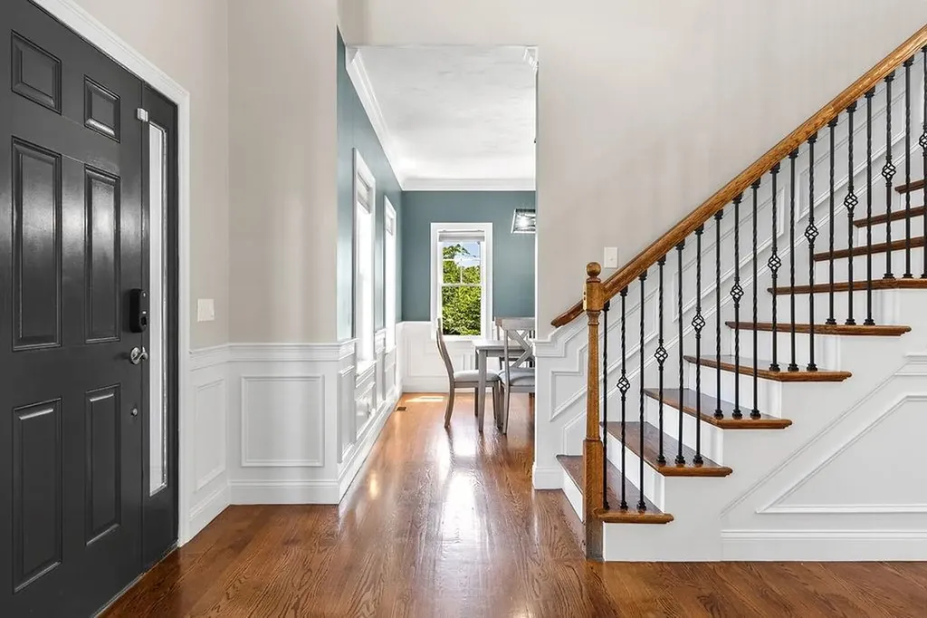 13 Vincent Way Cumberland RI 02864