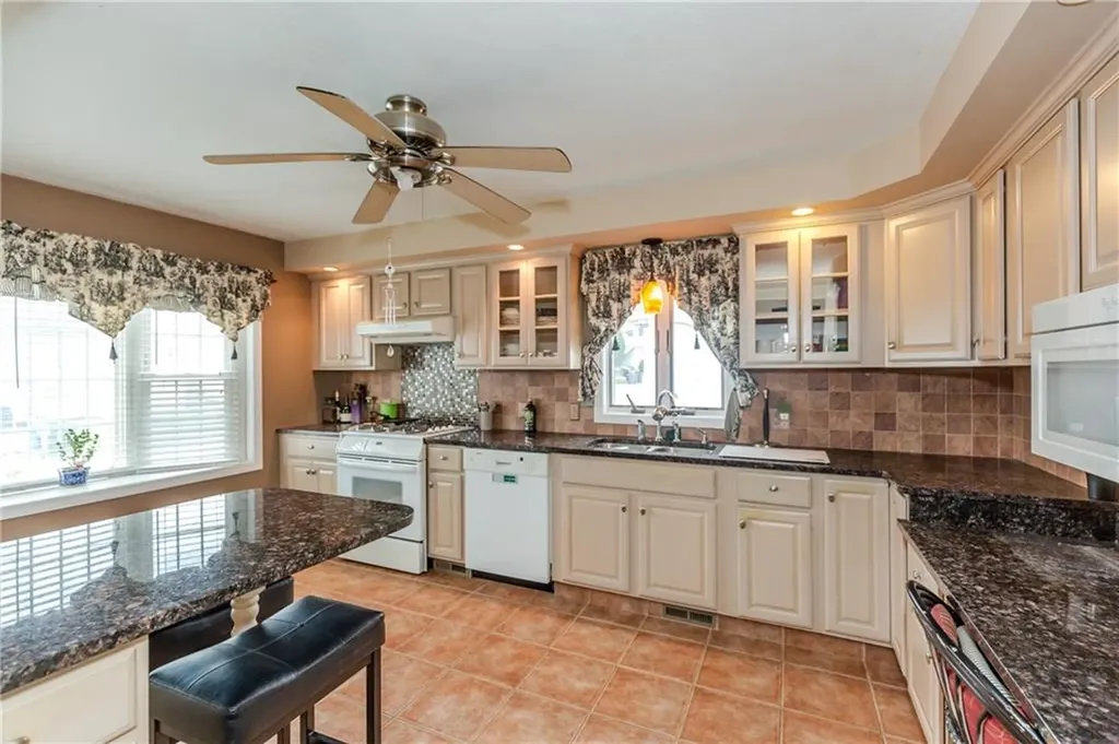 42 Batcheller Avenue Providence RI 02904