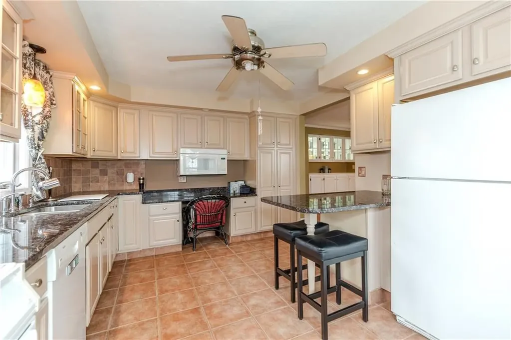 42 Batcheller Avenue Providence RI 02904