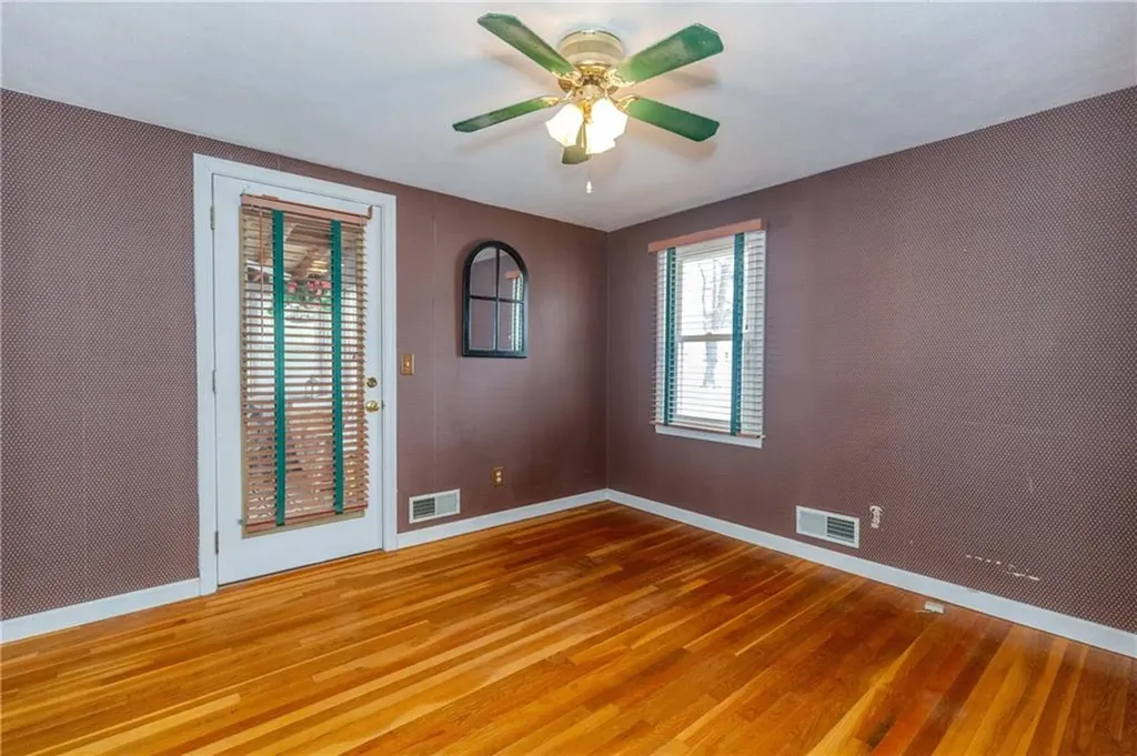 42 Batcheller Avenue Providence RI 02904