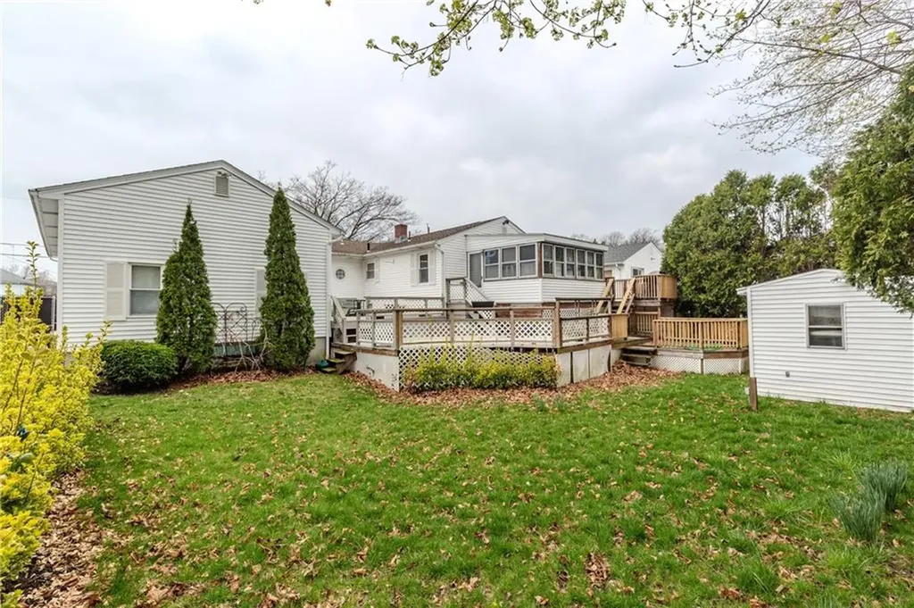 42 Batcheller Avenue Providence RI 02904