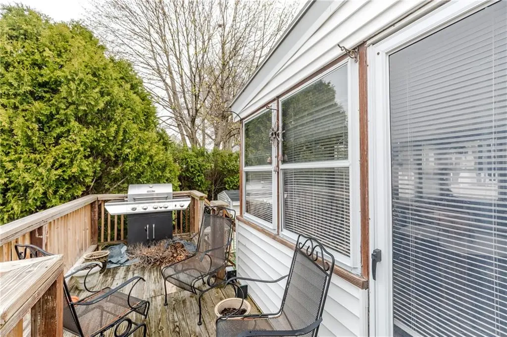 42 Batcheller Avenue Providence RI 02904